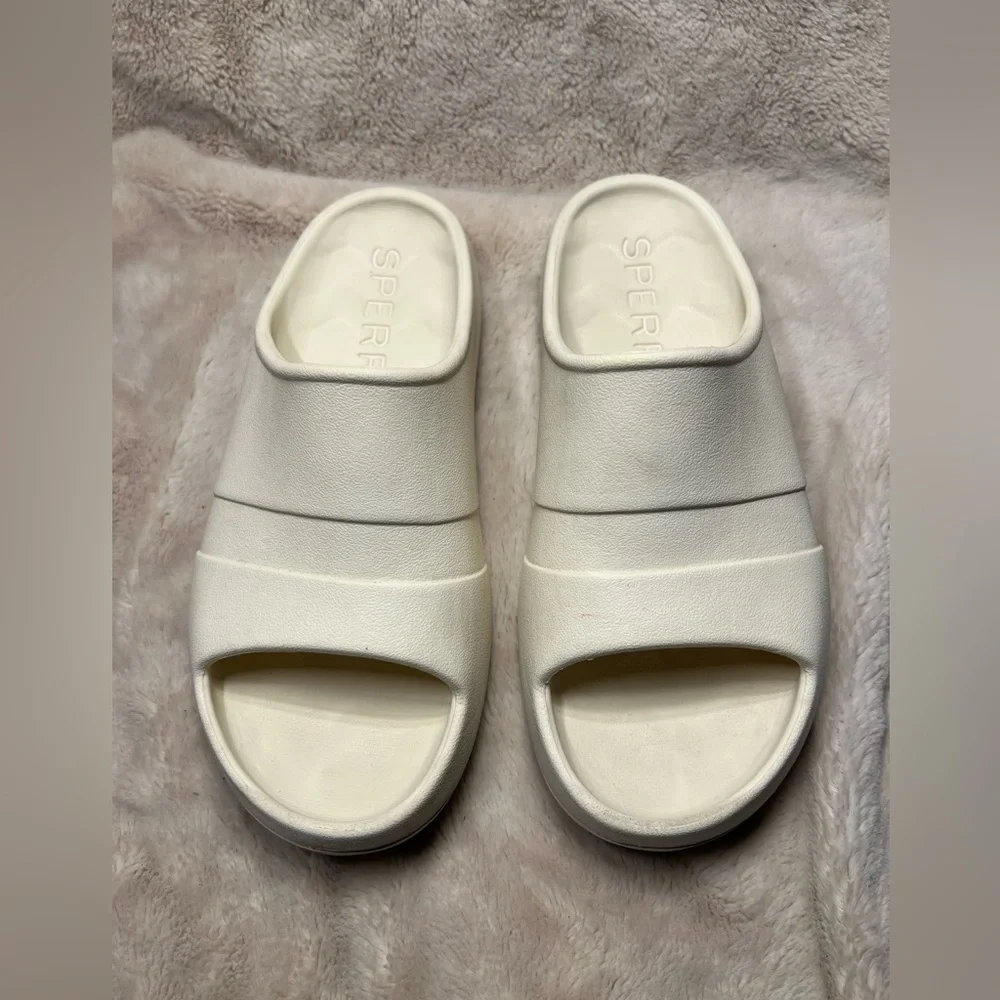 Sperry Women's Size 9 Water Shoes Original Float Boat Slip-On Shoes